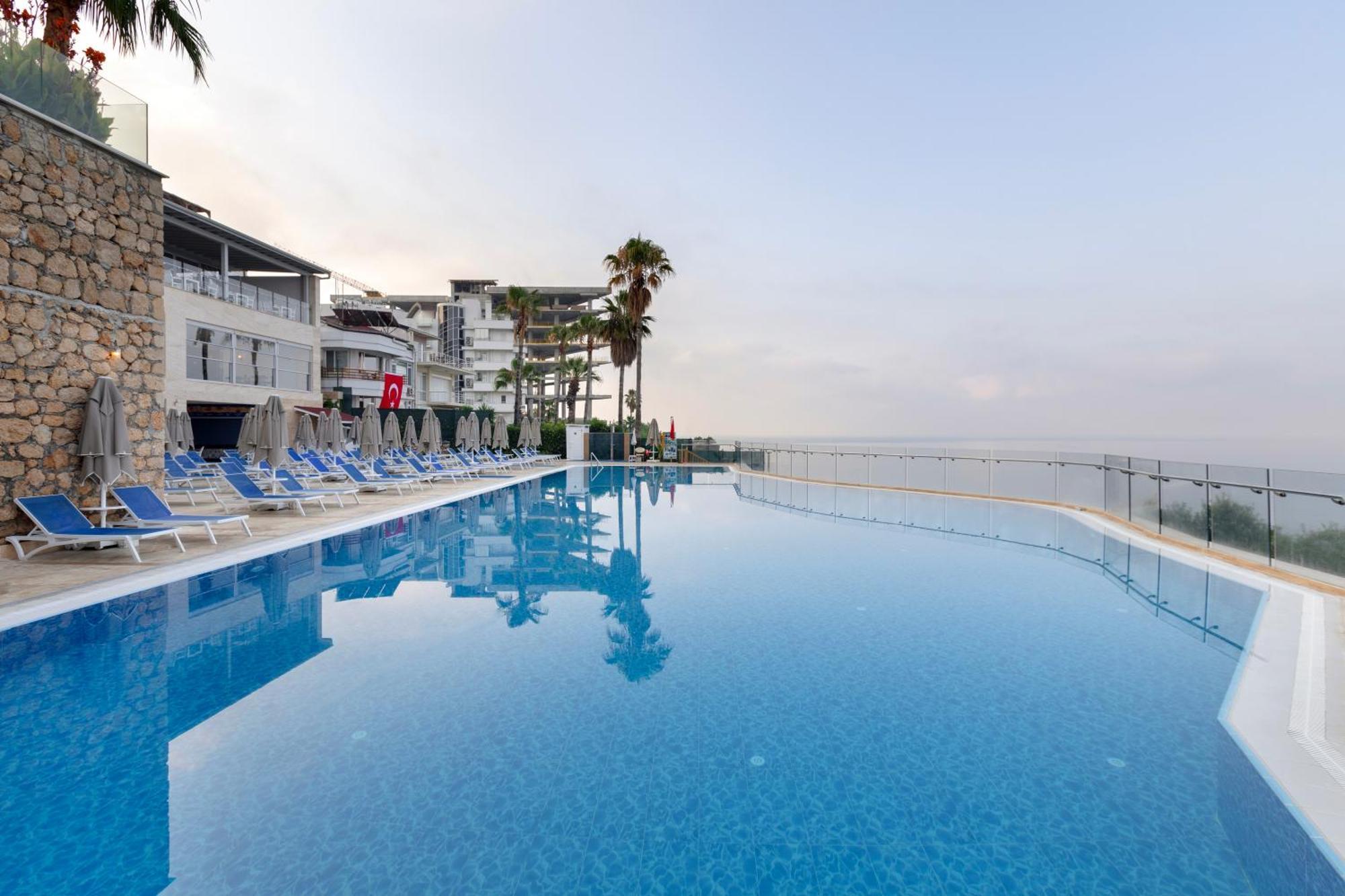 Hotel Ramada Plaza Antalya