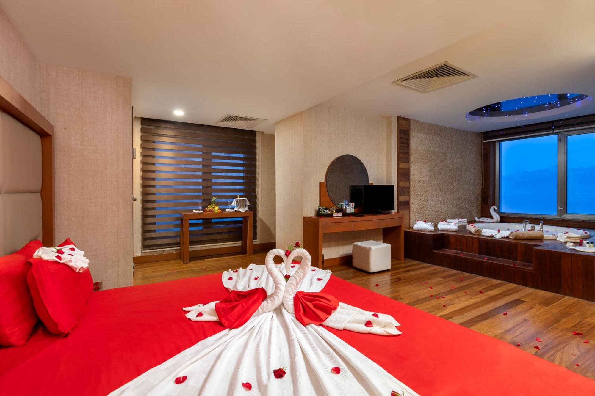 Hotel Ramada Plaza Antalya