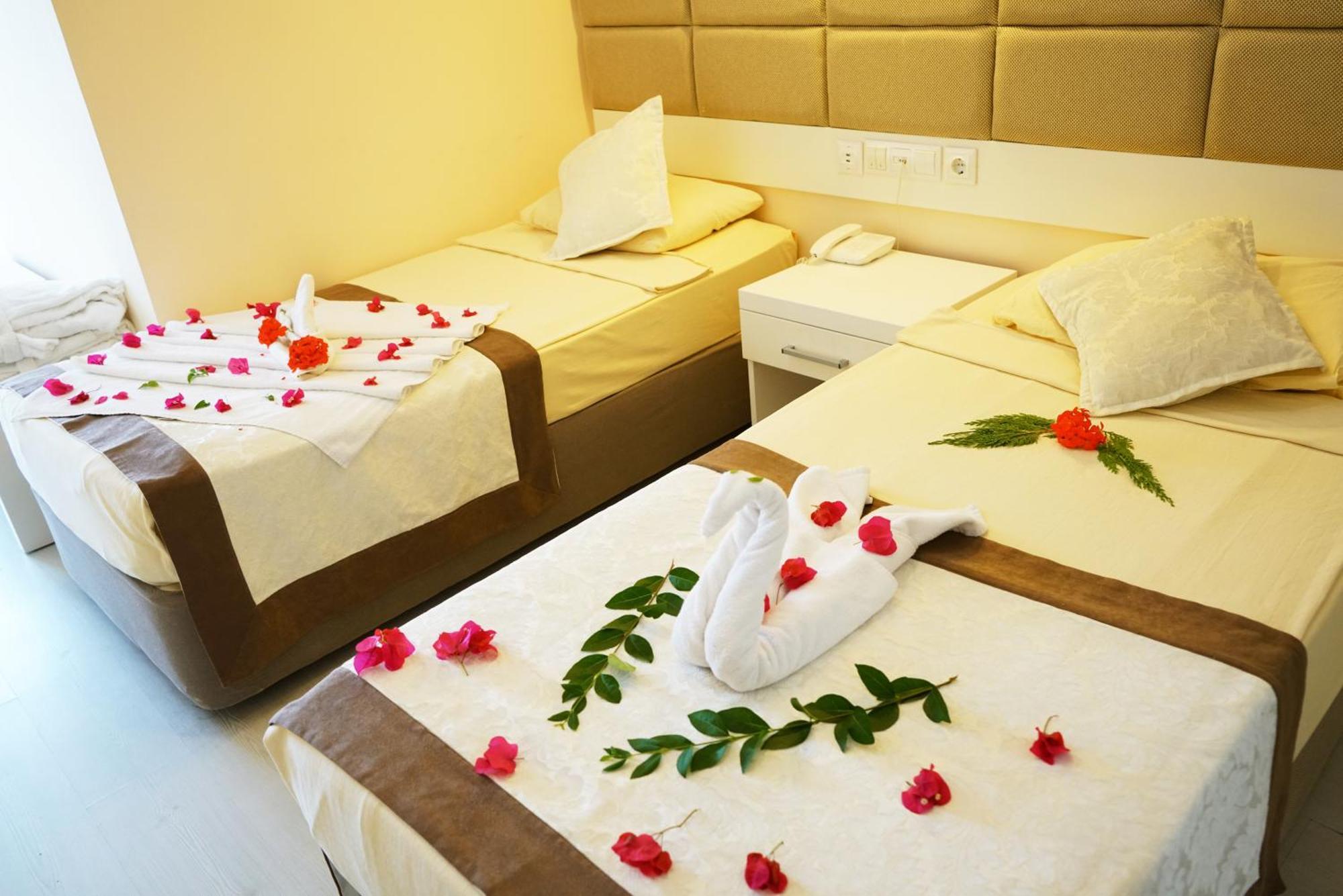 Otel Miramor &