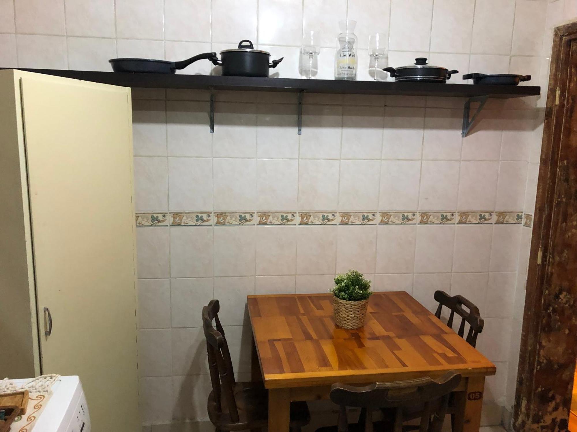 Sehir Merkezi Kaleici Deniz Yakini Muethis Lokasyon