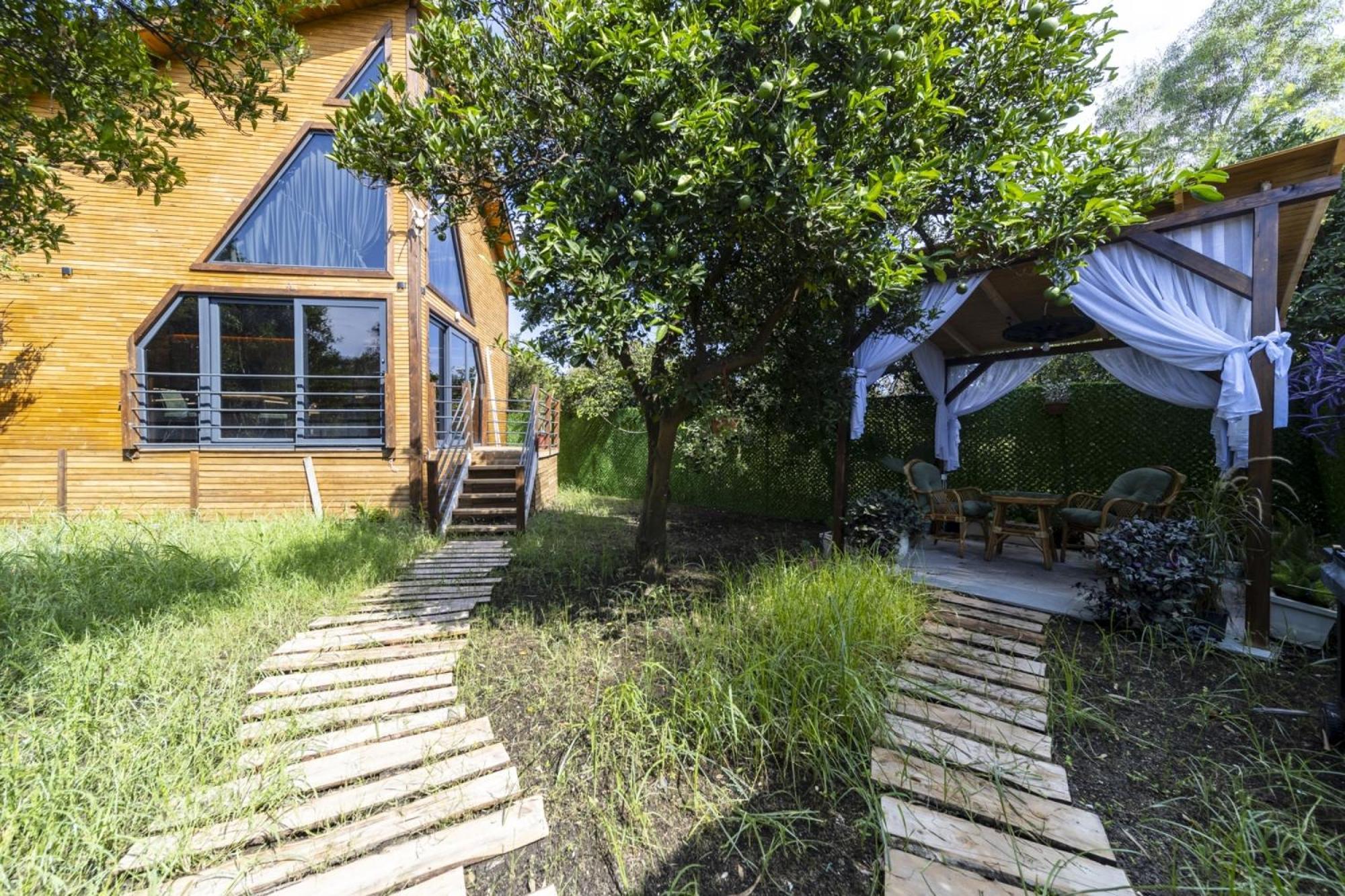 Peaceful Bungalow In Nature W Garden In Antalya