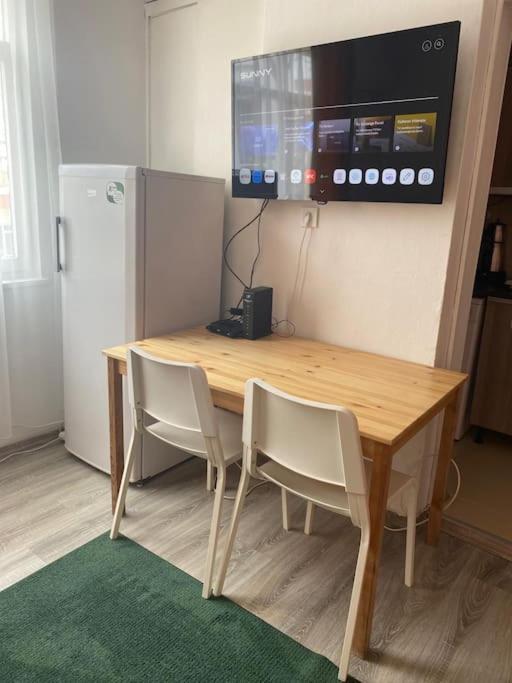 Sans 2 Apartment