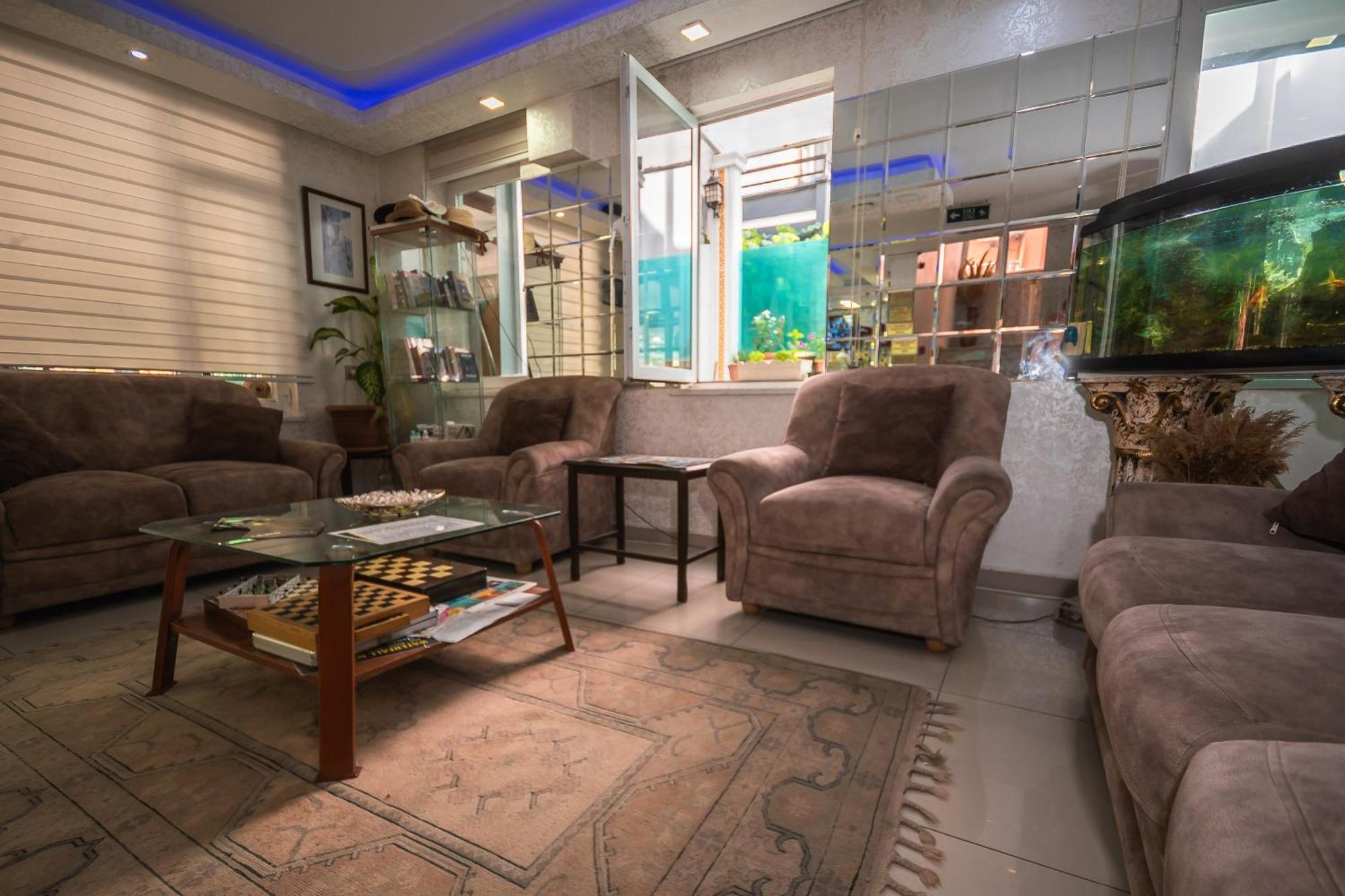 Behram Hotel