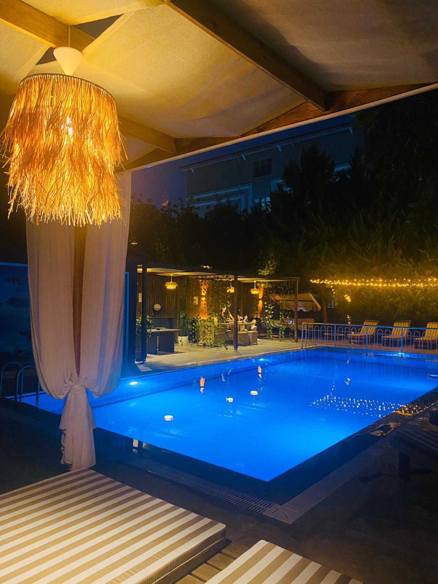 Royal Loft Aparthotel 4*