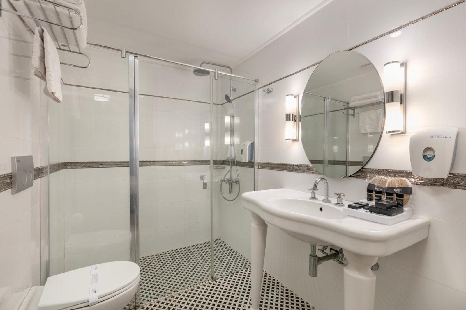 Reo - Ex Pacco Otel Antalya