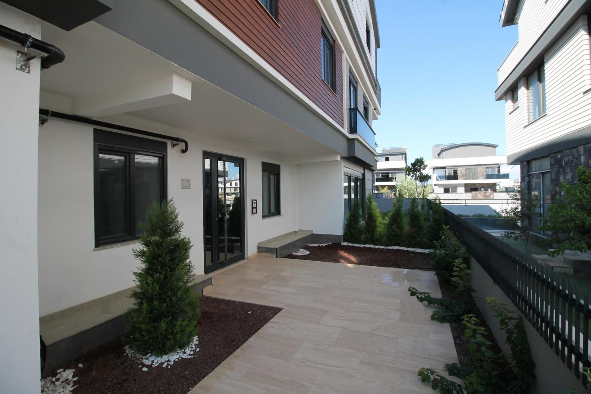 Apartment New Flat With Big Living Spaces 2-5 Near By Lara Antalya
