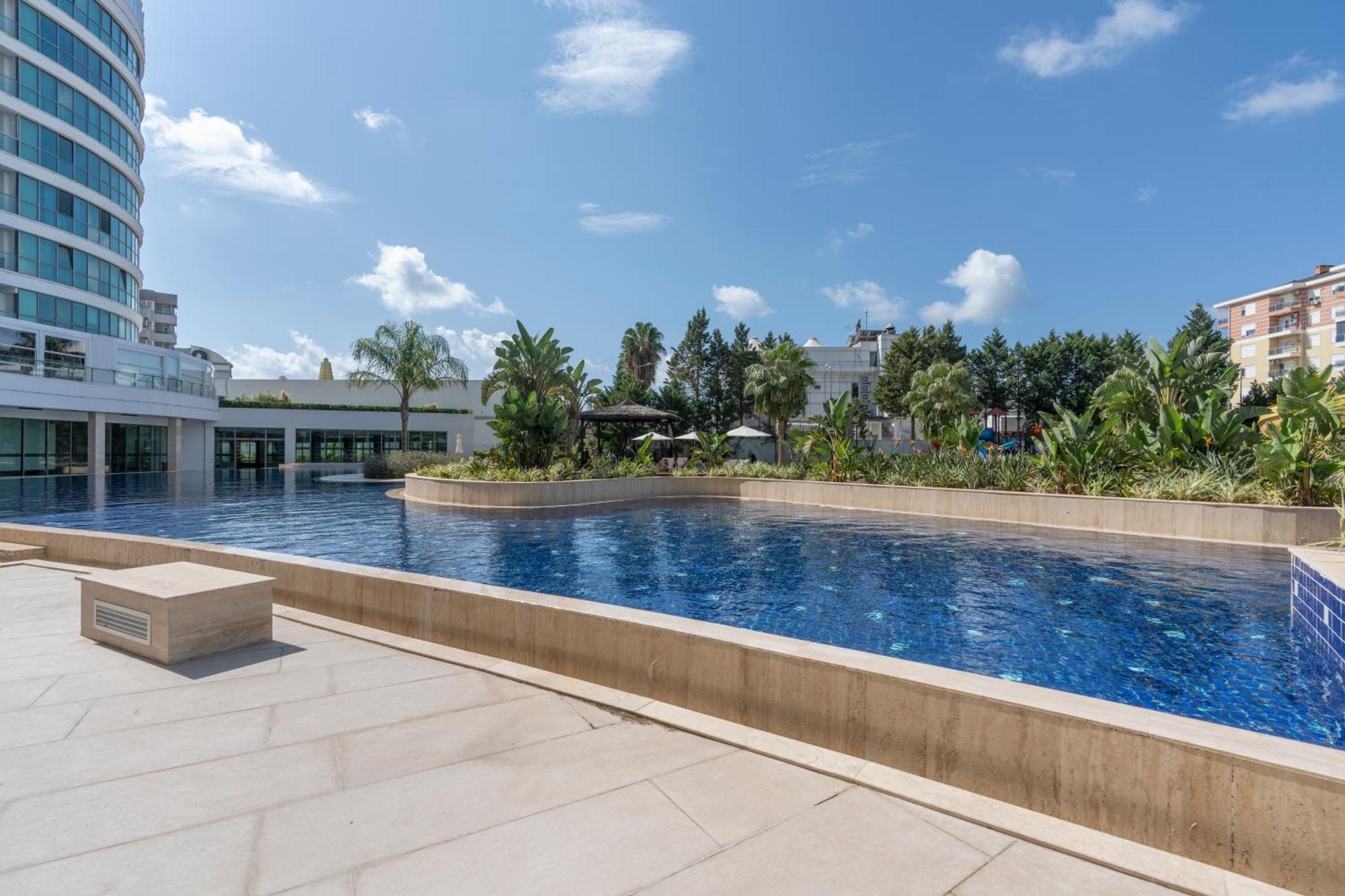 Luxury With Maxibnb 1-bed Pool, Free Spa, Fitness, Access In Aksu Apartment