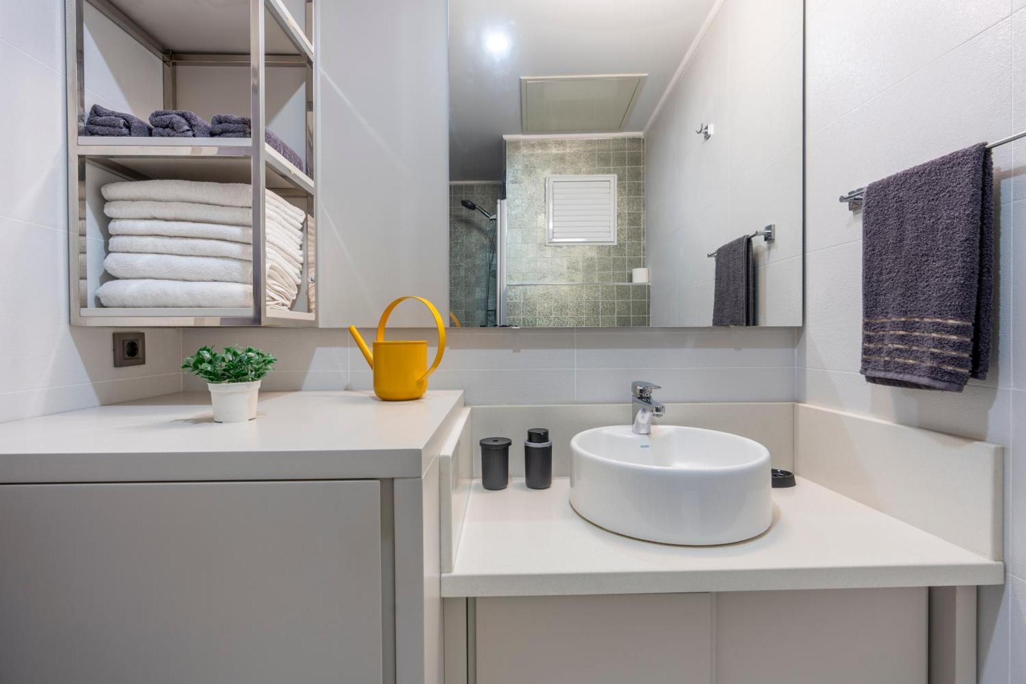 Apartment Luxury With Maxibnb 1-bed Pool, Free Spa, Fitness, Access In Aksu