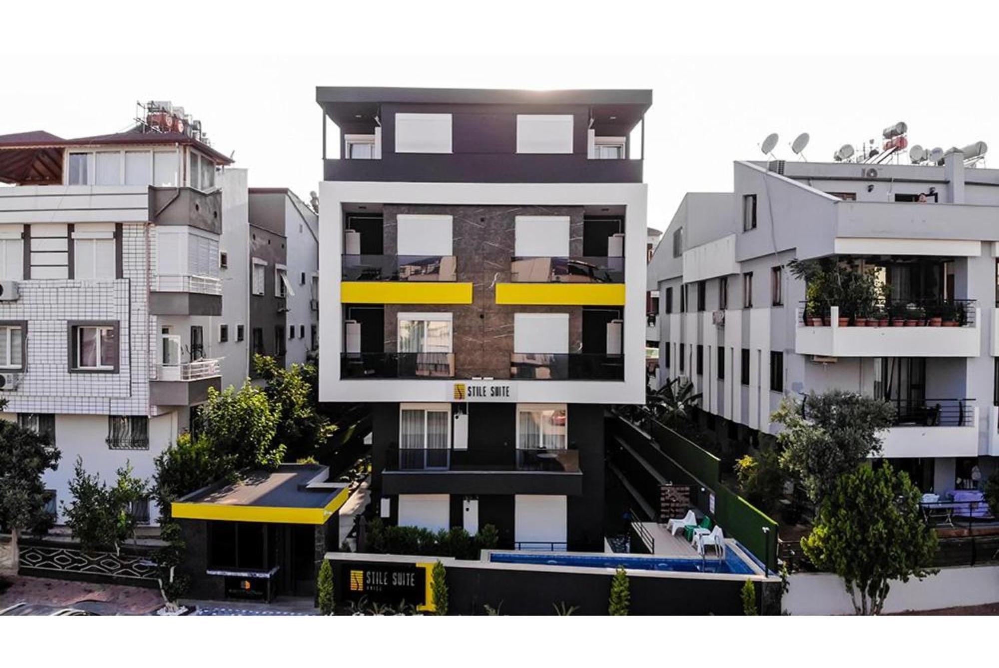 Aparthotel Stile Family 5*