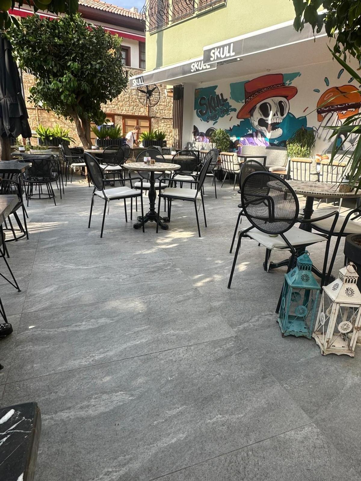 Hotel Mono Hotel 3*