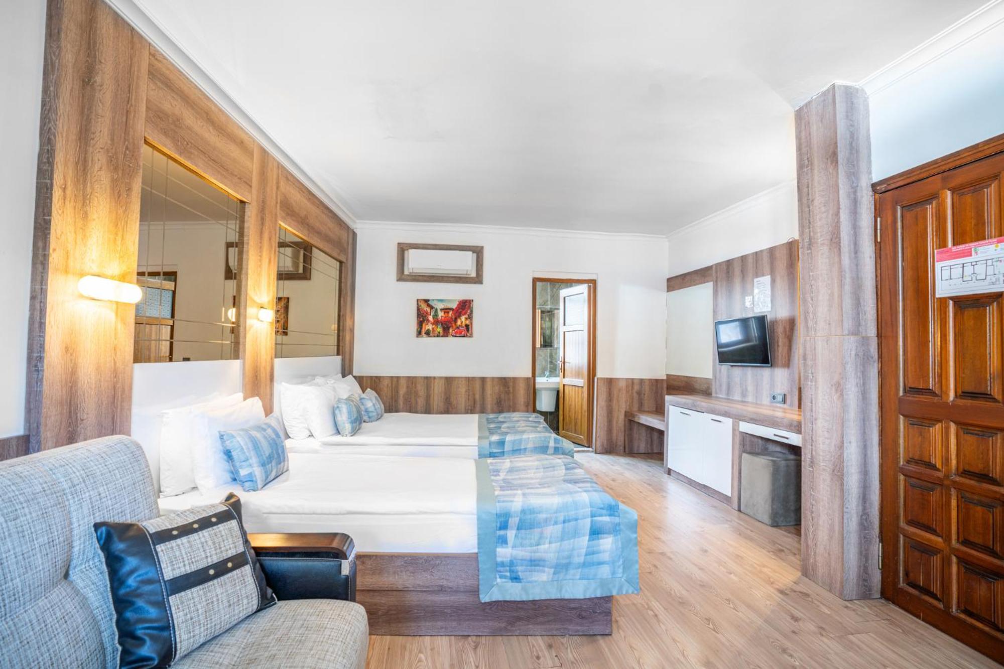 Oscar Garden Hotel *