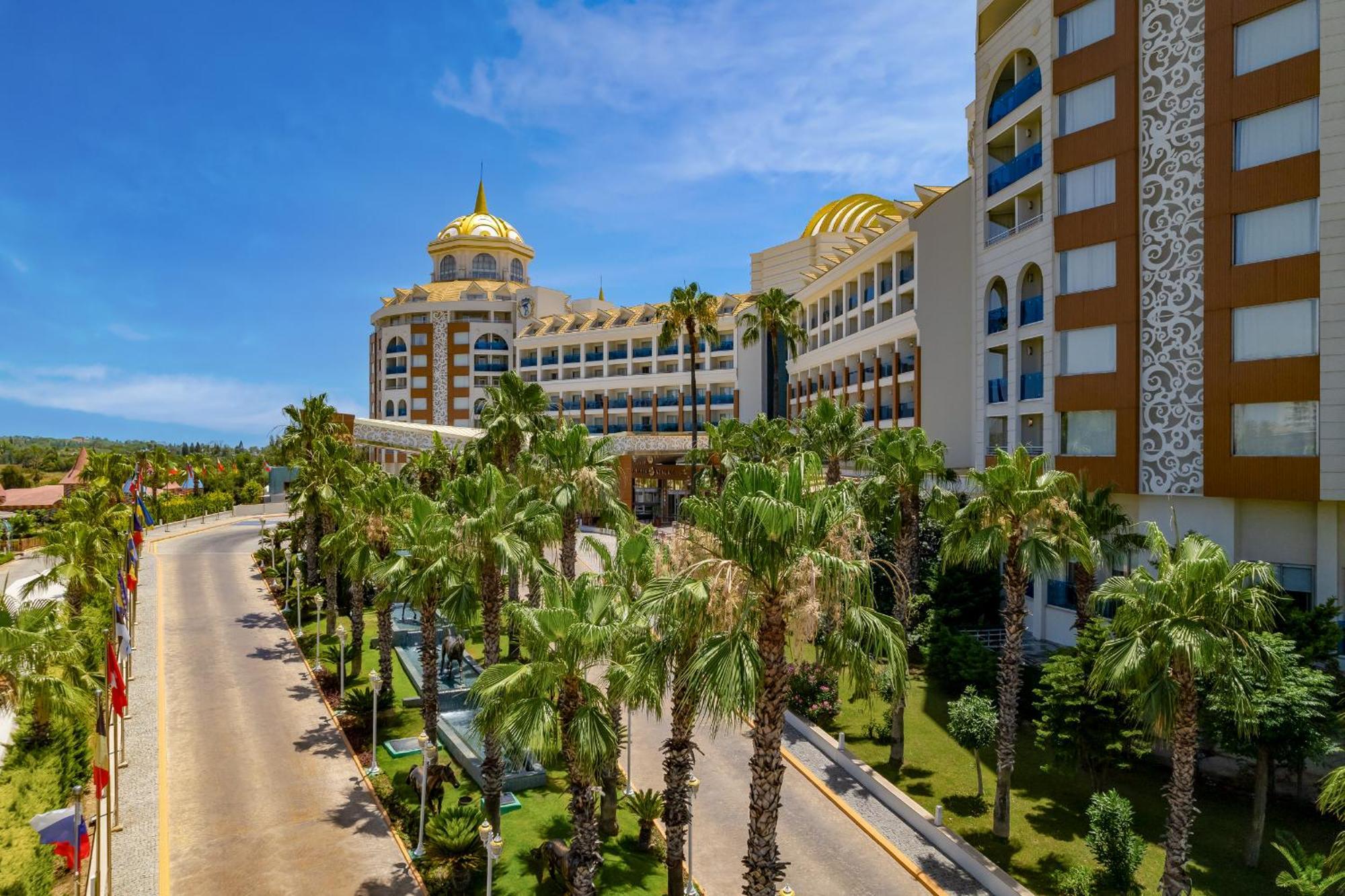 Resort Delphin Be Grand