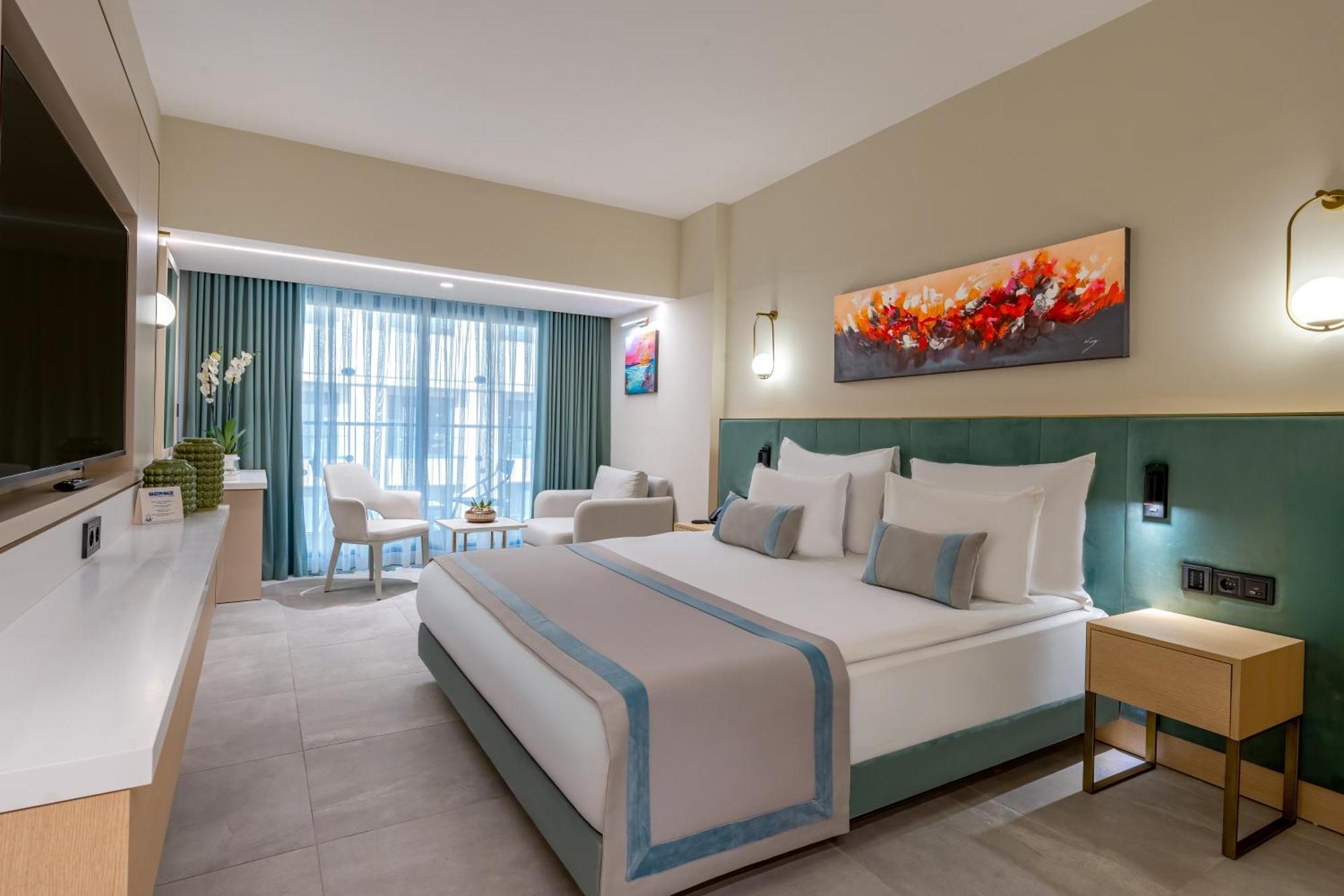 Bergiz & Kemer Hotel