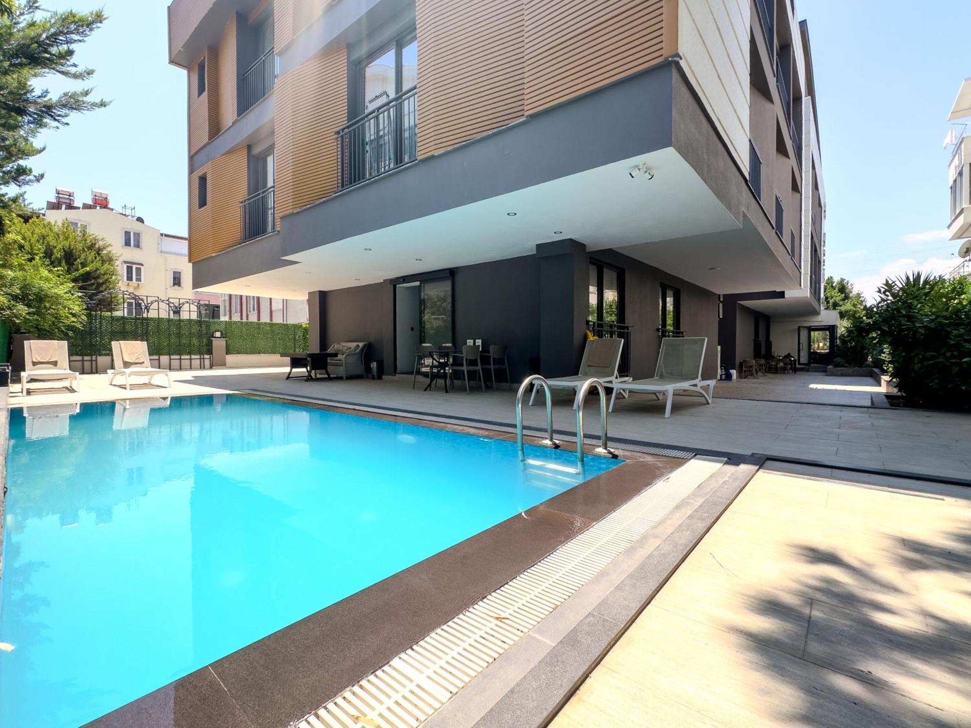 Aparthotel Leaf River *