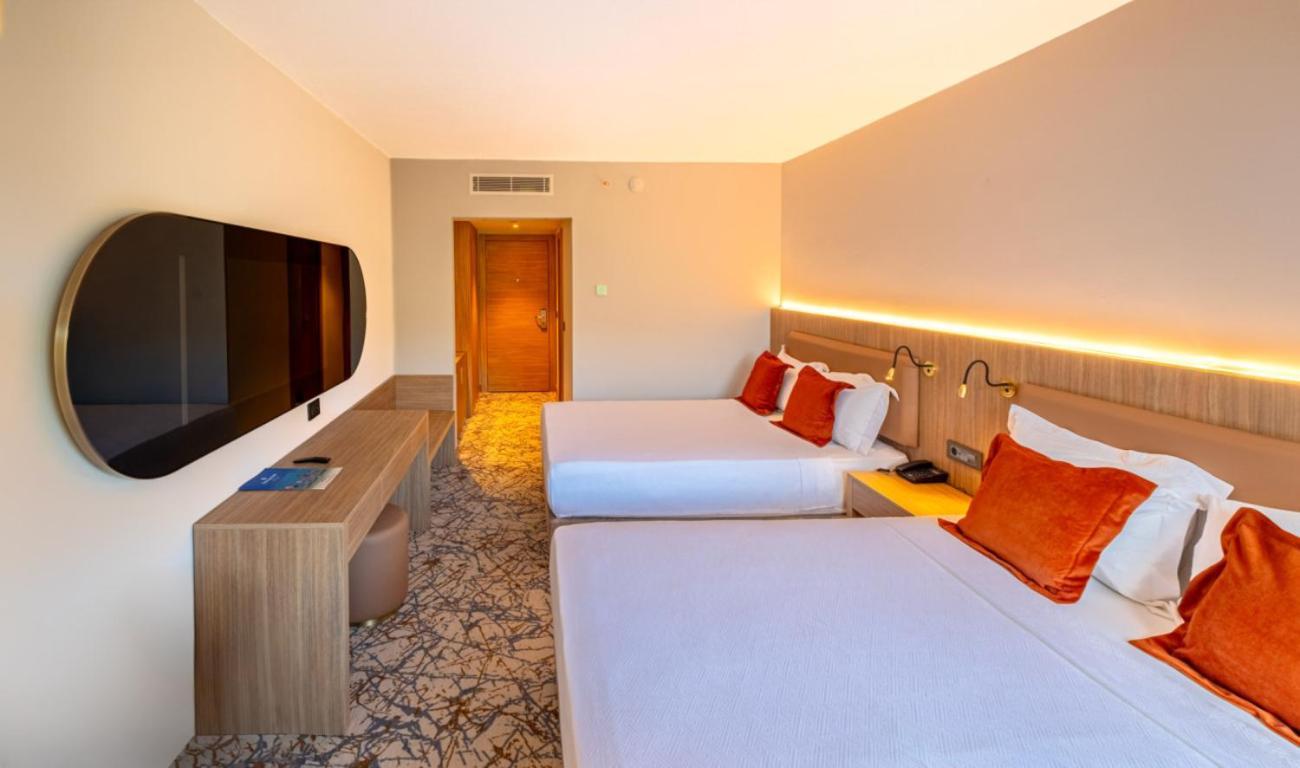 Mukarnas Pera Antalya