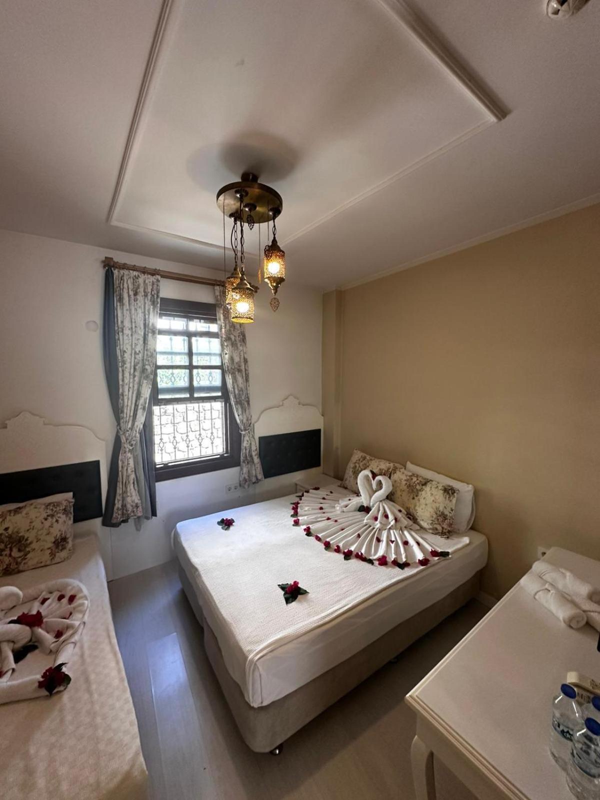 Kaleici Ozkavak Hotel Antalya