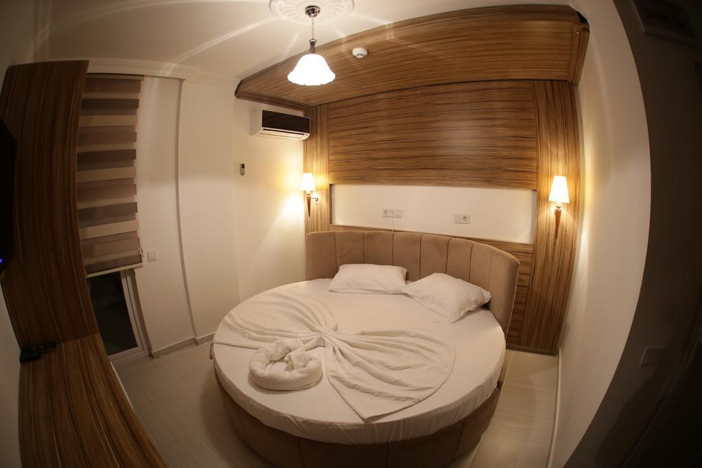 Hotel Araucaria 2*