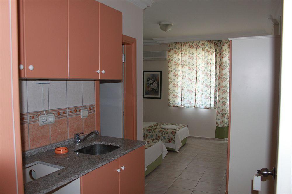 Granada Hotel