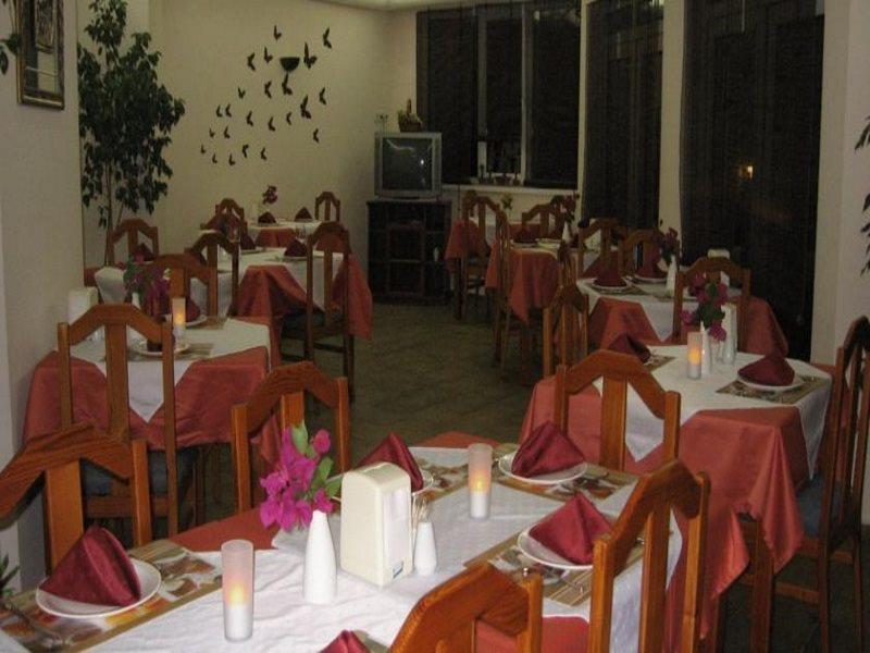 Otel Ataer 2*