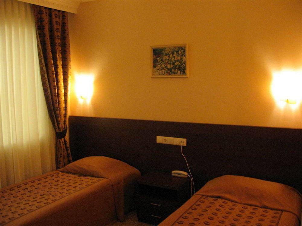 Otel Ataer 2*