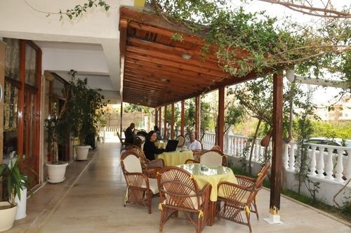 Perlo Otel 3*