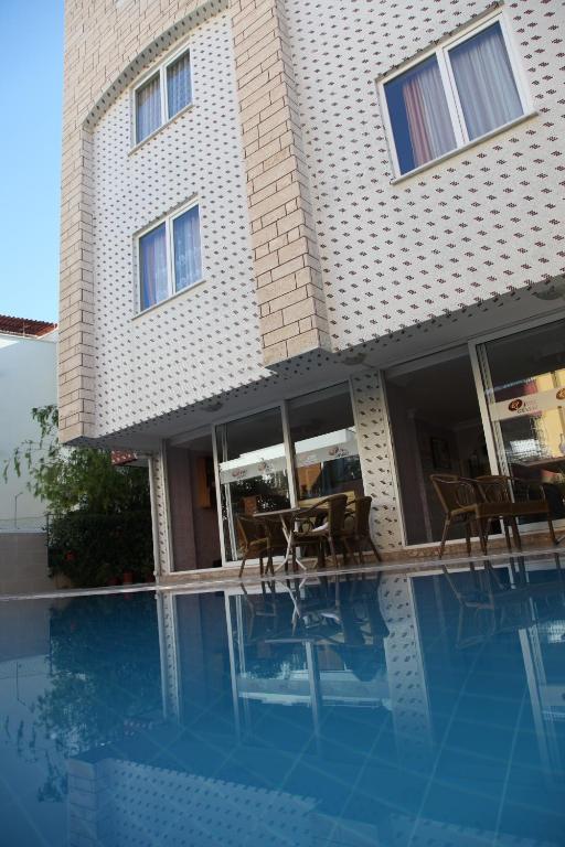 Hotel Otel Guenduez *