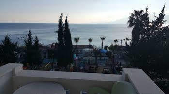 Mono Hotel
