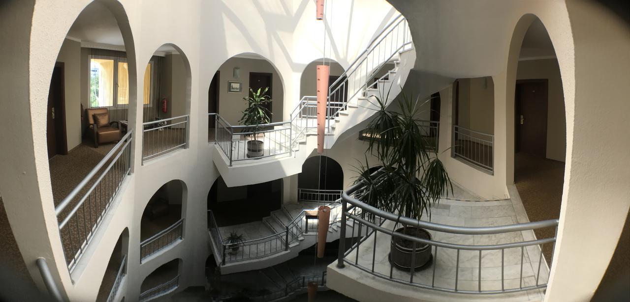Otel Ataer 2*