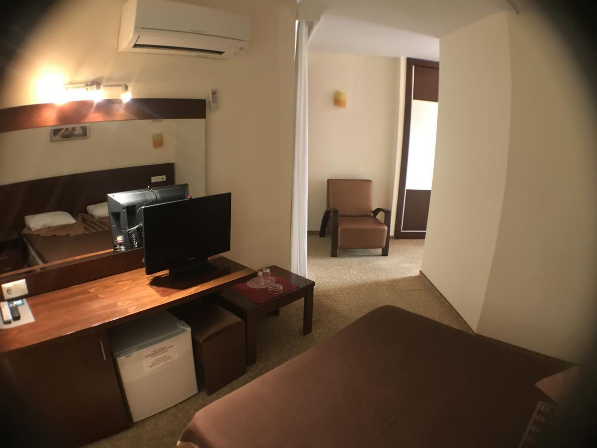 Ataer Otel