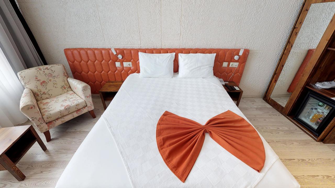 Patron Hotel 2*