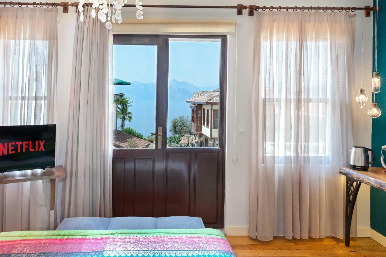 Mono Hotel Hotel