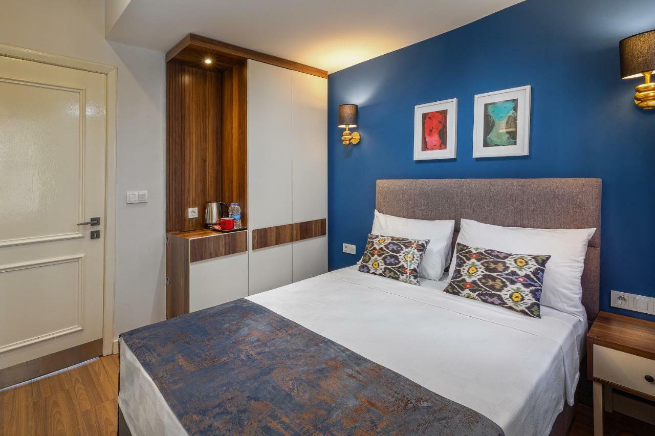 Mono Hotel 3*
