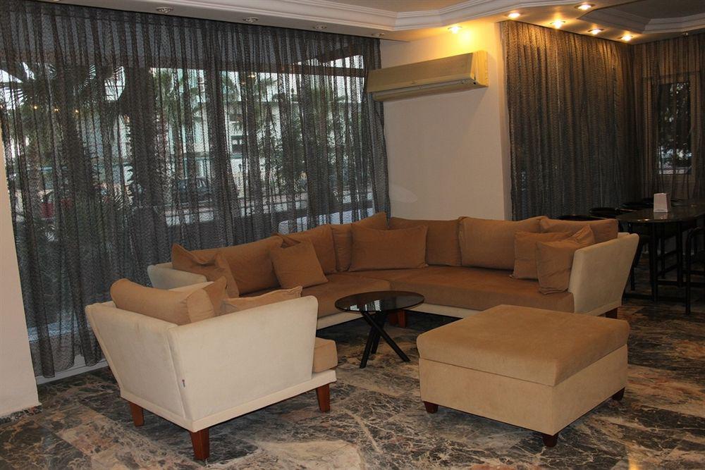 Granada Hotel