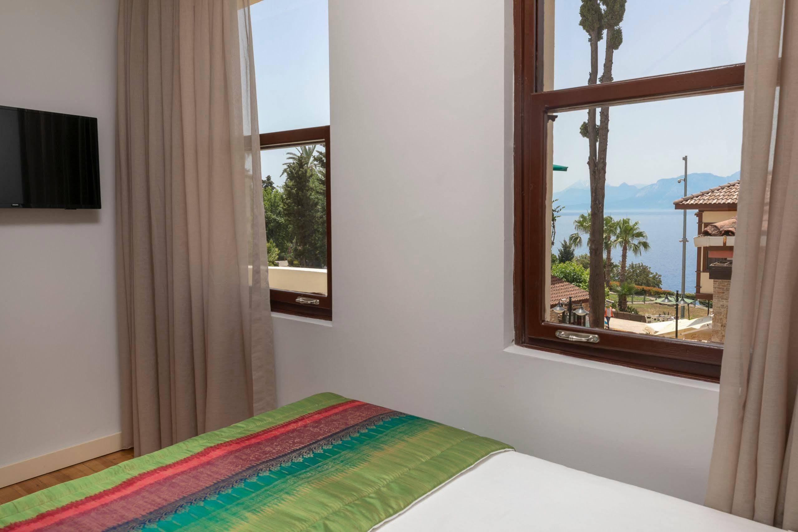 Mono Hotel Antalya