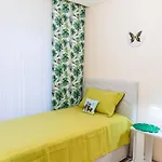 Family Apart-Hotel \