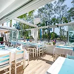 Sare Beach Hotel