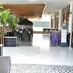 Cemre Otel