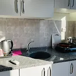 Palvan Apartment Hotel