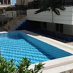 Family Apart-Hotel \