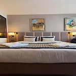 Sunthalia Hotels And Resorts