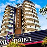 The Corner Park Hotel