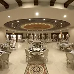Delphin Imperial Lara