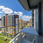 Remarkable Flat With Shared Pool In Kepez