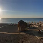 Antalya Konyaaltinda Muhtesem Gemi Ev