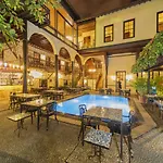 Amazing Flat Near Hadrians Gate