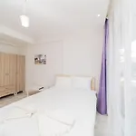 Pleasant Residence Flat With Balcony In Konyaalti