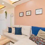 Modern Well Appointed Flat In Antalya Muratpasa