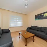 Cozy Flat With Balcony 5 Min To Konyaalti Beach