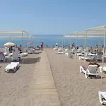 Guenes Villa