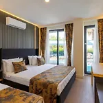 Tema 242 Hotel